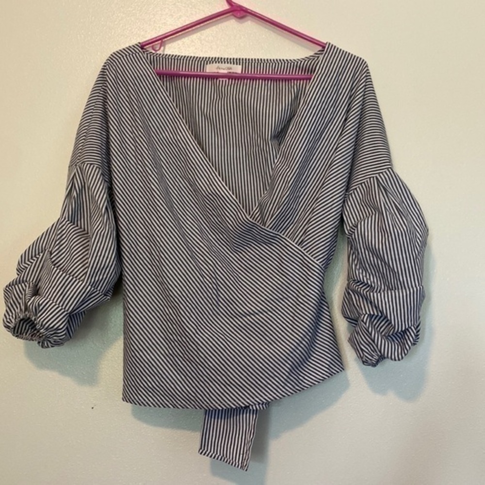ACTIVE USA puff wrap tie belt striped soft multi ways to wear shirt medium